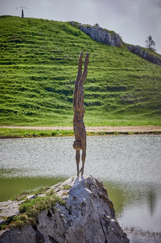 Deep Plunge - Image 6